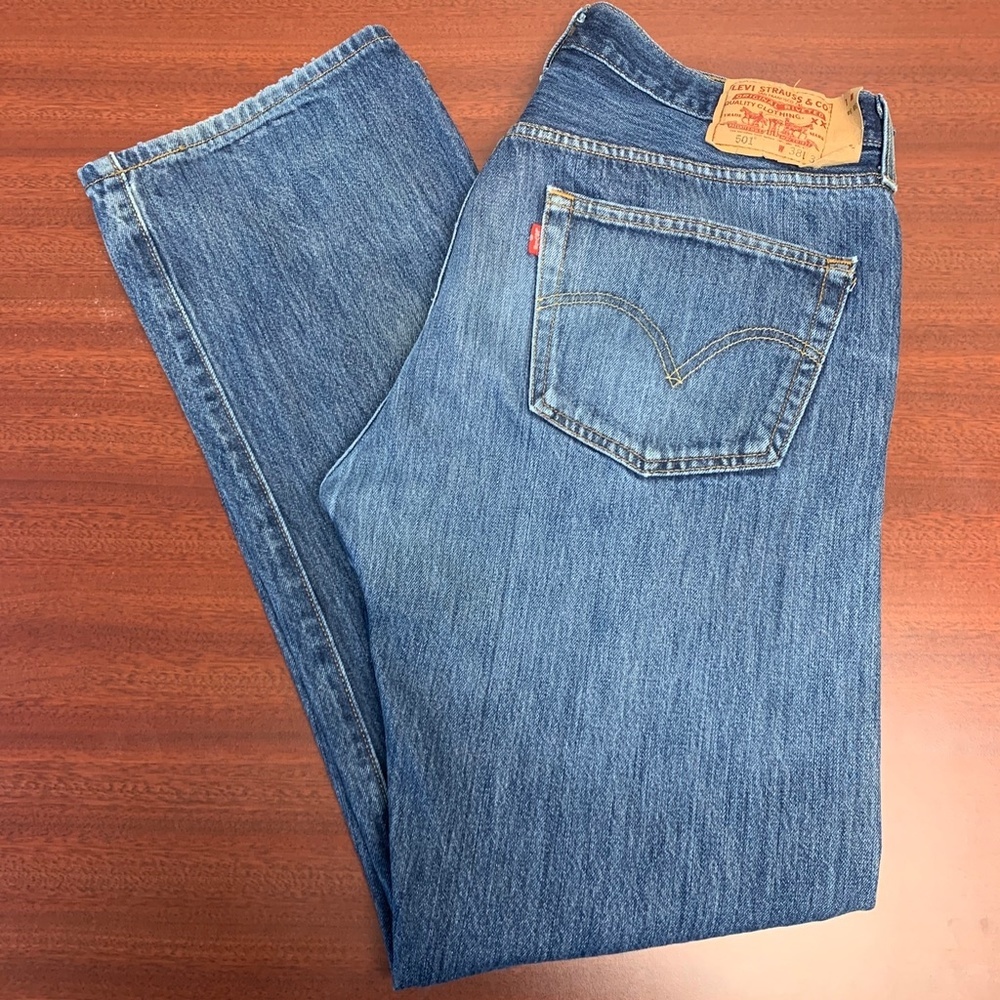Vintage Men's 501 Levi's Mom Jeans
